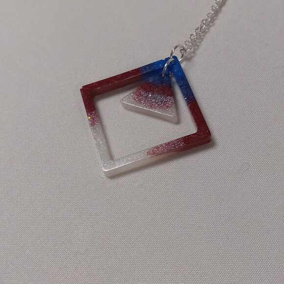 CLEARANCE- Red white and blue resin diamond and triangle necklace - Picture 1 of 6